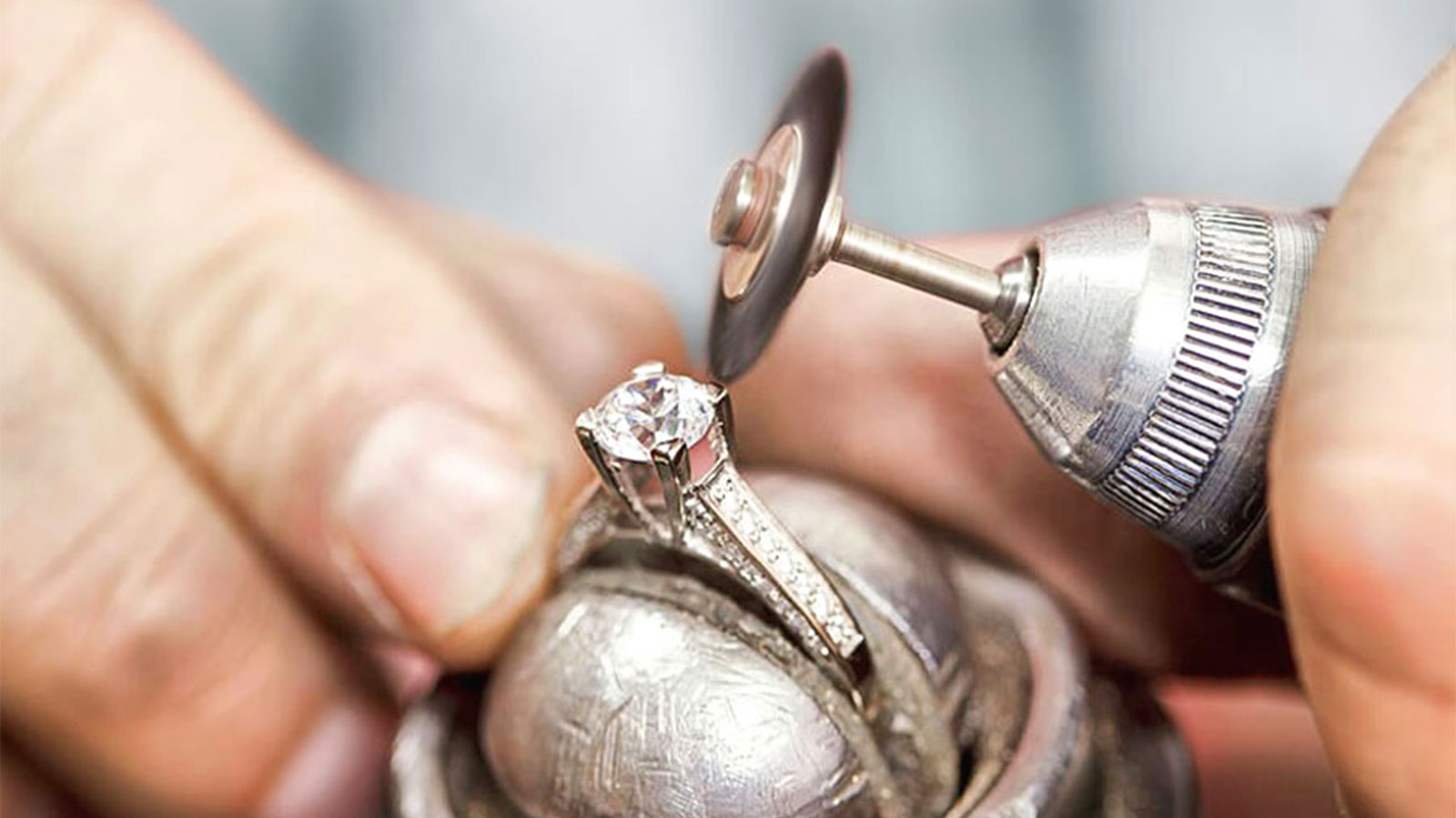 دوره آموزش کلاس های خصوصی وعمومی VIP طلاسازی